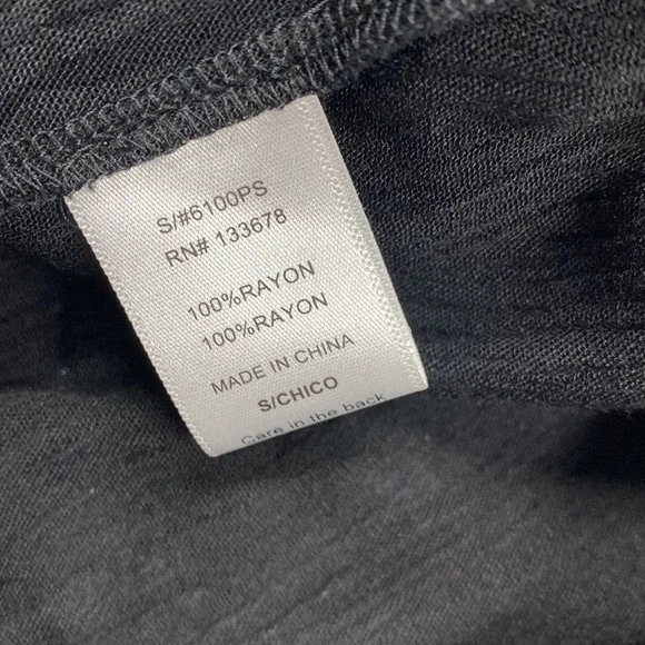 Love Tree black scallop hem shorts size small new without tags - Picture 6 of 8